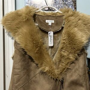 Charming Charlie Brown suede Faux Fur asymmetrical zip Vest size small